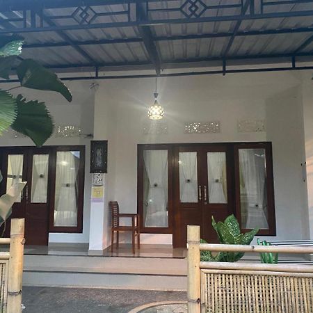 Sri Sedana Guest House Sidemen  Extérieur photo